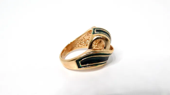 Rings Vintage by Misty 1990s 18k Gold Plated Green Enamel Striped Ribbon Style Cocktail Ring