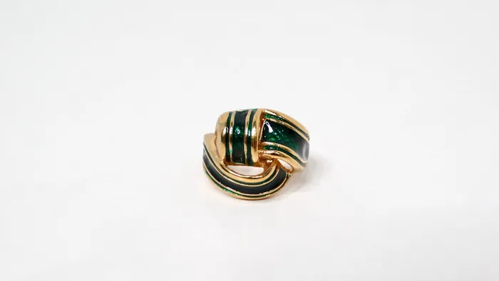 Rings Vintage by Misty 1990s 18k Gold Plated Green Enamel Striped Ribbon Style Cocktail Ring